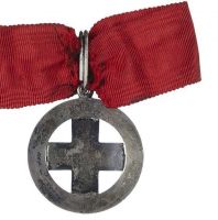 Изображение награды : нагрудный (наградной) знак "Красный Крест"